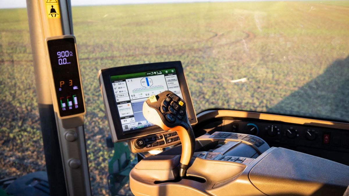 Nuevos servicios para maquinaria agrícola: ensayos de barras cardánicas,  observatorio tecnológico y comunidad virtual - Revista Chacra