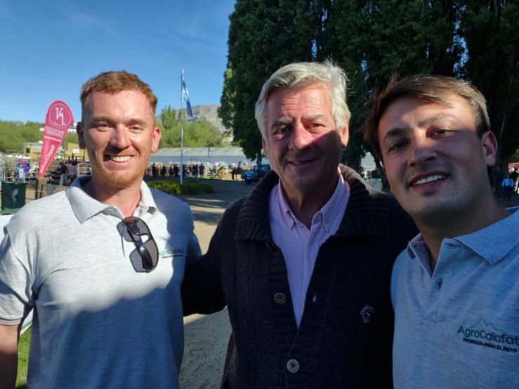 De izq. a der.: Nicolás Zuber, Nicolás Pino y Tomás Ciurlanti en la selfie histórica.