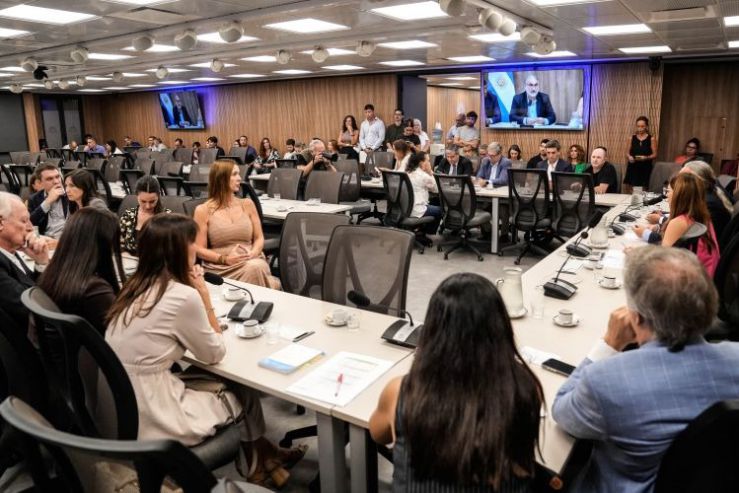 Con Basterra a la cabeza, se constituyó la Comisión de Economías y Desarrollo Regional en la Cámara baja