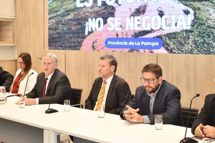 Una provincia ya presentó un amparo contra la nueva Ley de Glaciares para frenar su aplicación